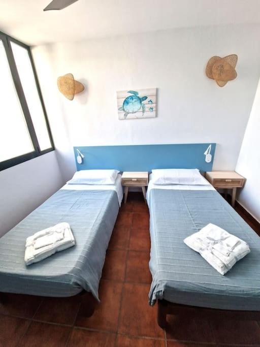 Апартаменти Casa Tortuga Con Piscina Com Кала-ен-Бош Екстер'єр фото