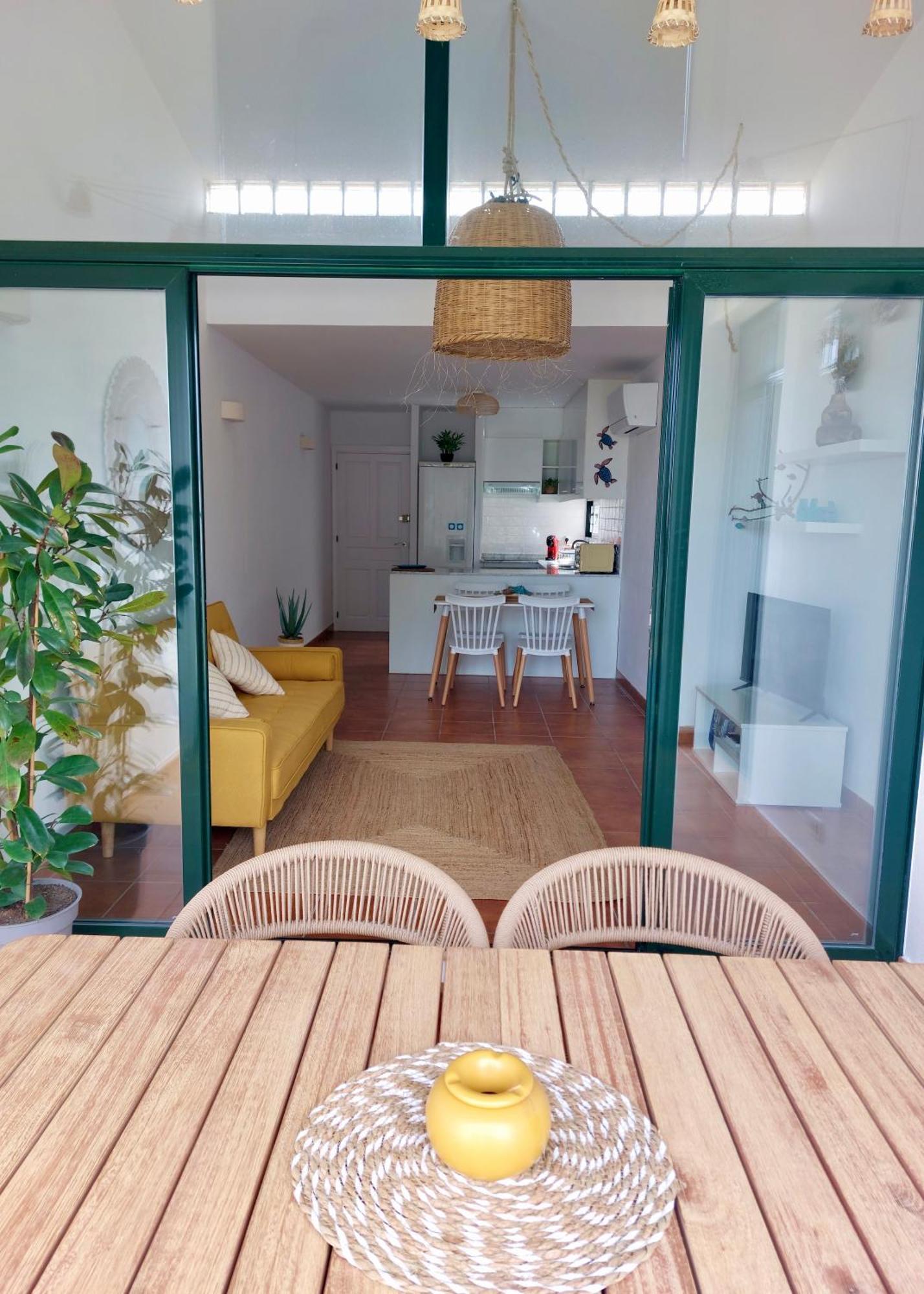 Апартаменти Casa Tortuga Con Piscina Com Кала-ен-Бош Екстер'єр фото