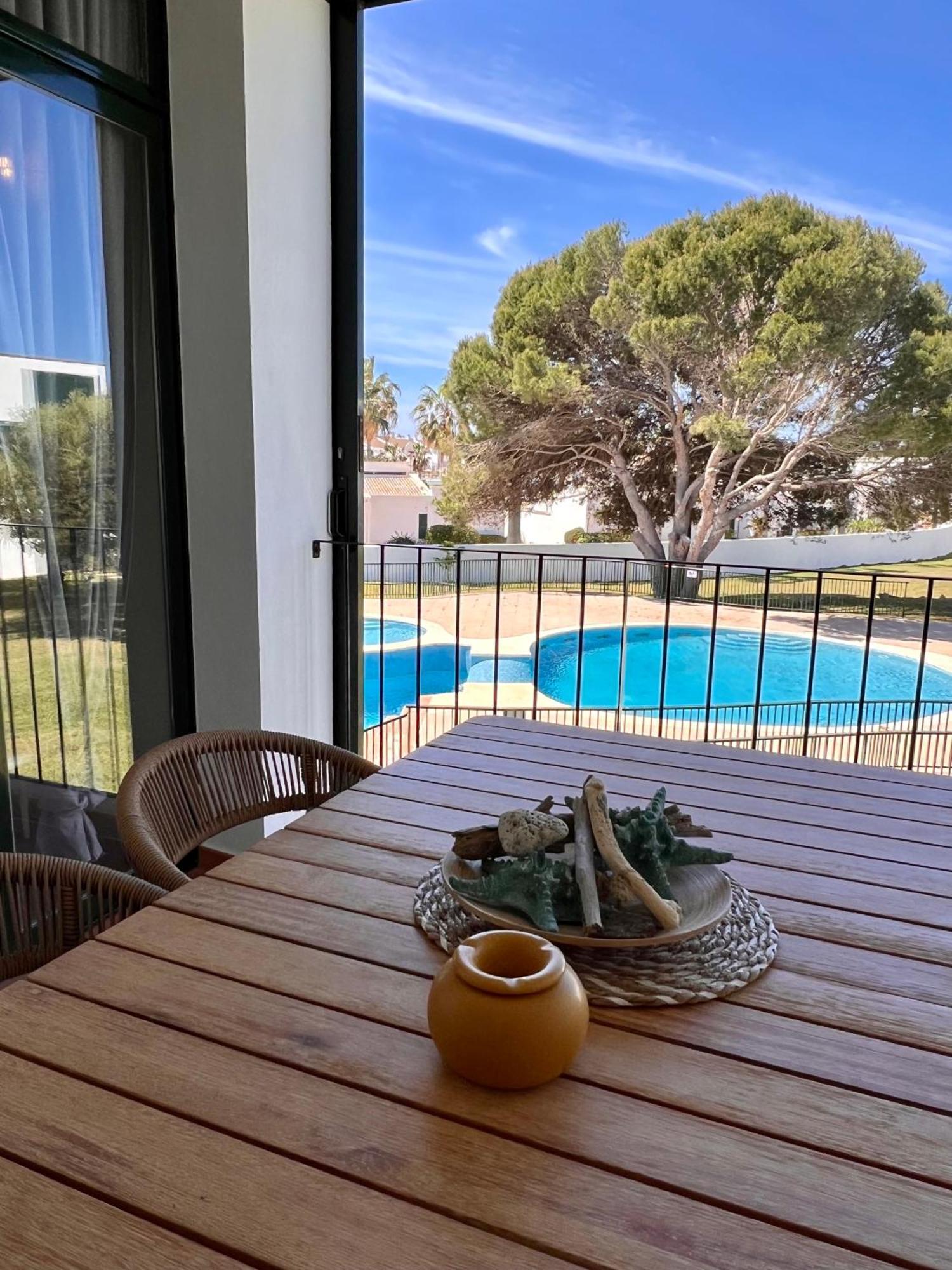 Апартаменти Casa Tortuga Con Piscina Com Кала-ен-Бош Екстер'єр фото